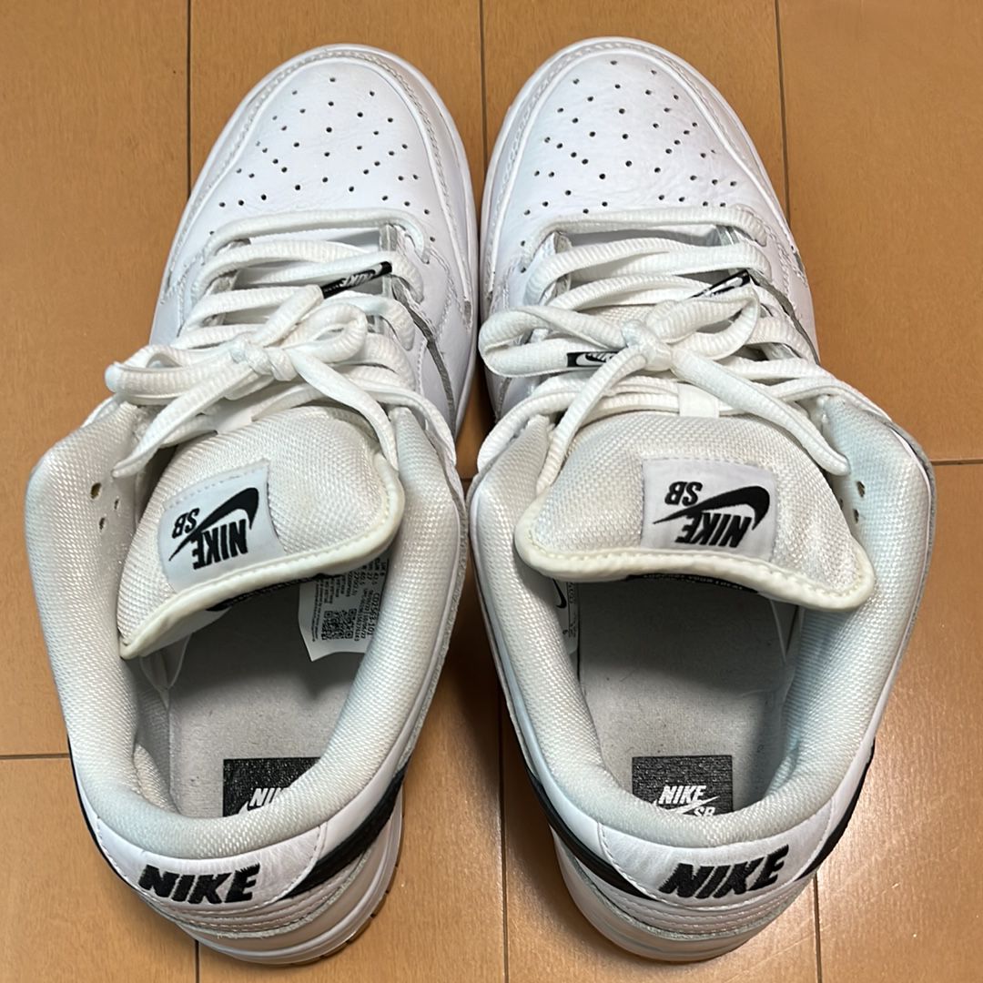 Nike SB Dunk Low Pro "White/Black-White-Gum Light Brown"