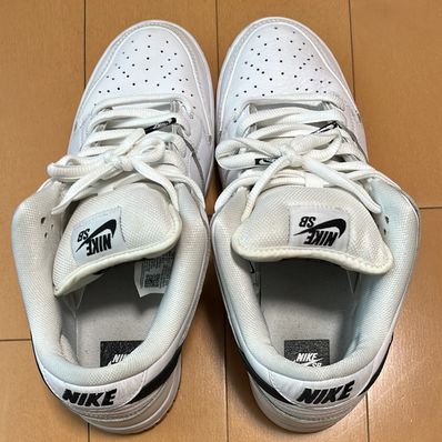 Nike SB Dunk Low Pro "White/Black-White-Gum Light Brown"