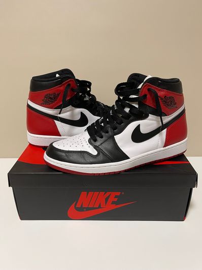 Nike Air Jordan 1 Retro High OG "Black Toe"(2016)