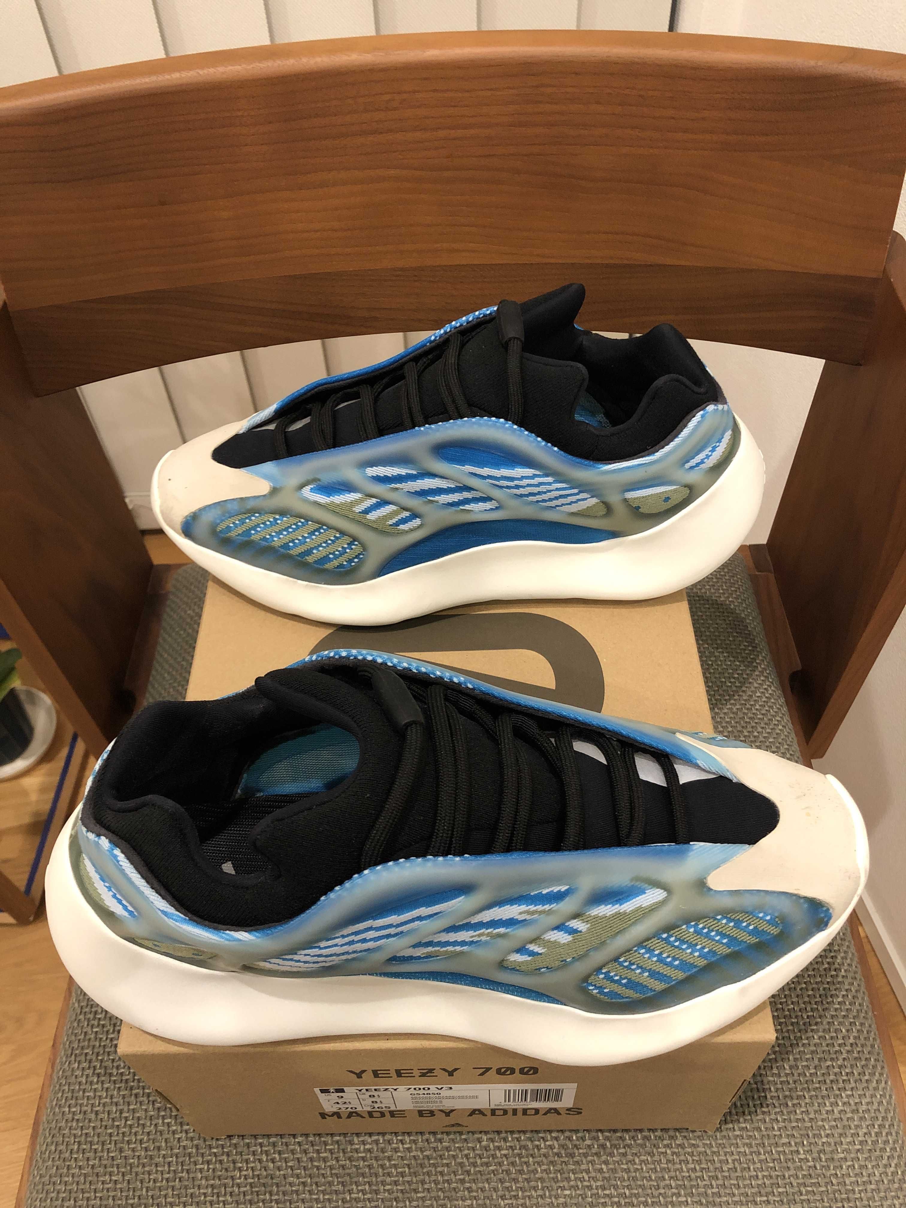 adidas YEEZY 700 V3 "Arzareth"