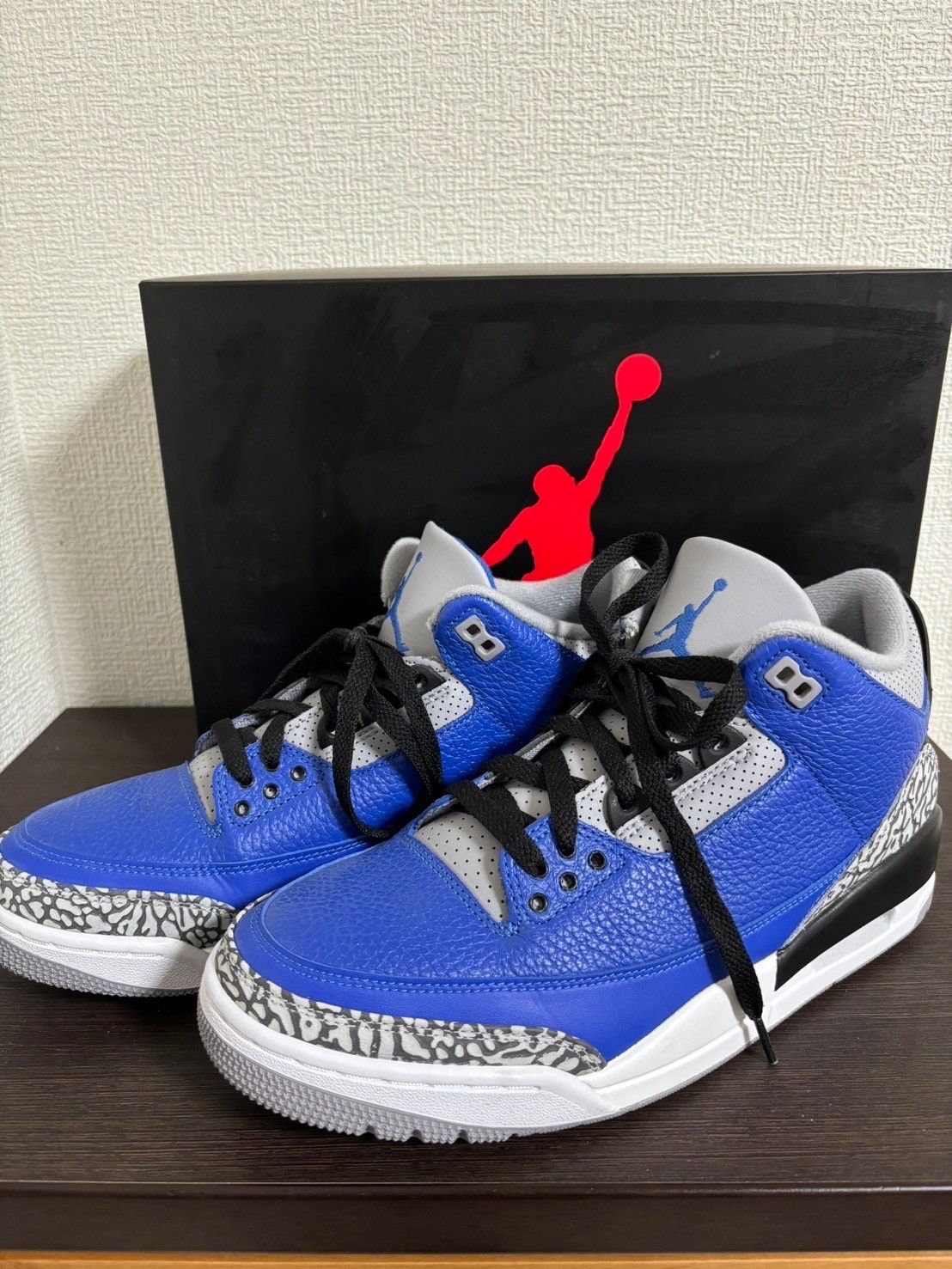 NIKE AIR JORDAN 3 "VARSITY ROYAL"