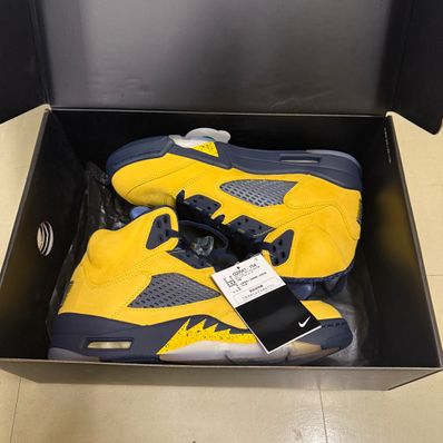 NIKE AIR JORDAN 5 "MICHIGAN"