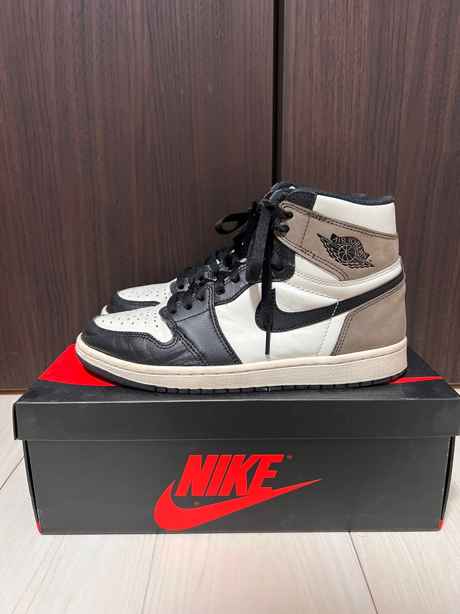 Nike Air Jordan 1 High OG "Sail/Dark Mocha/Black"