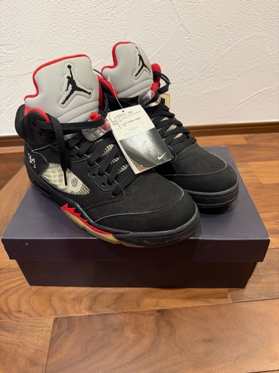 Supreme × Nike Air Jordan 5 Retro "Black"