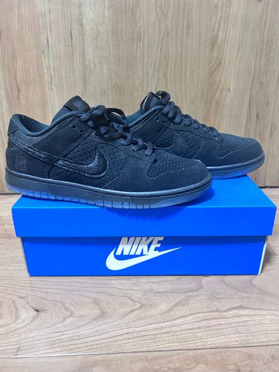 UNDEFEATED × Nike Dunk Low SP "5 ON IT"