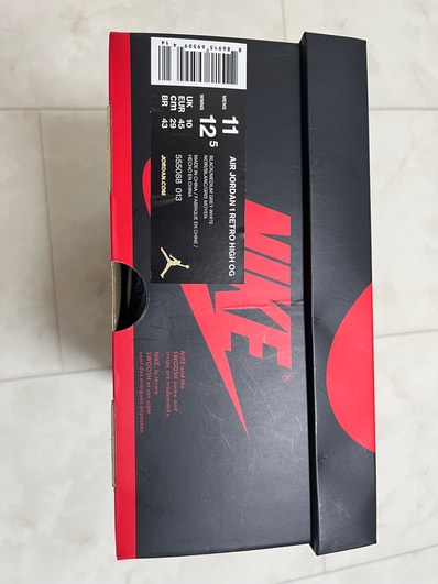 Nike Air Jordan 1 Retro High OG "Shadow" (2018)