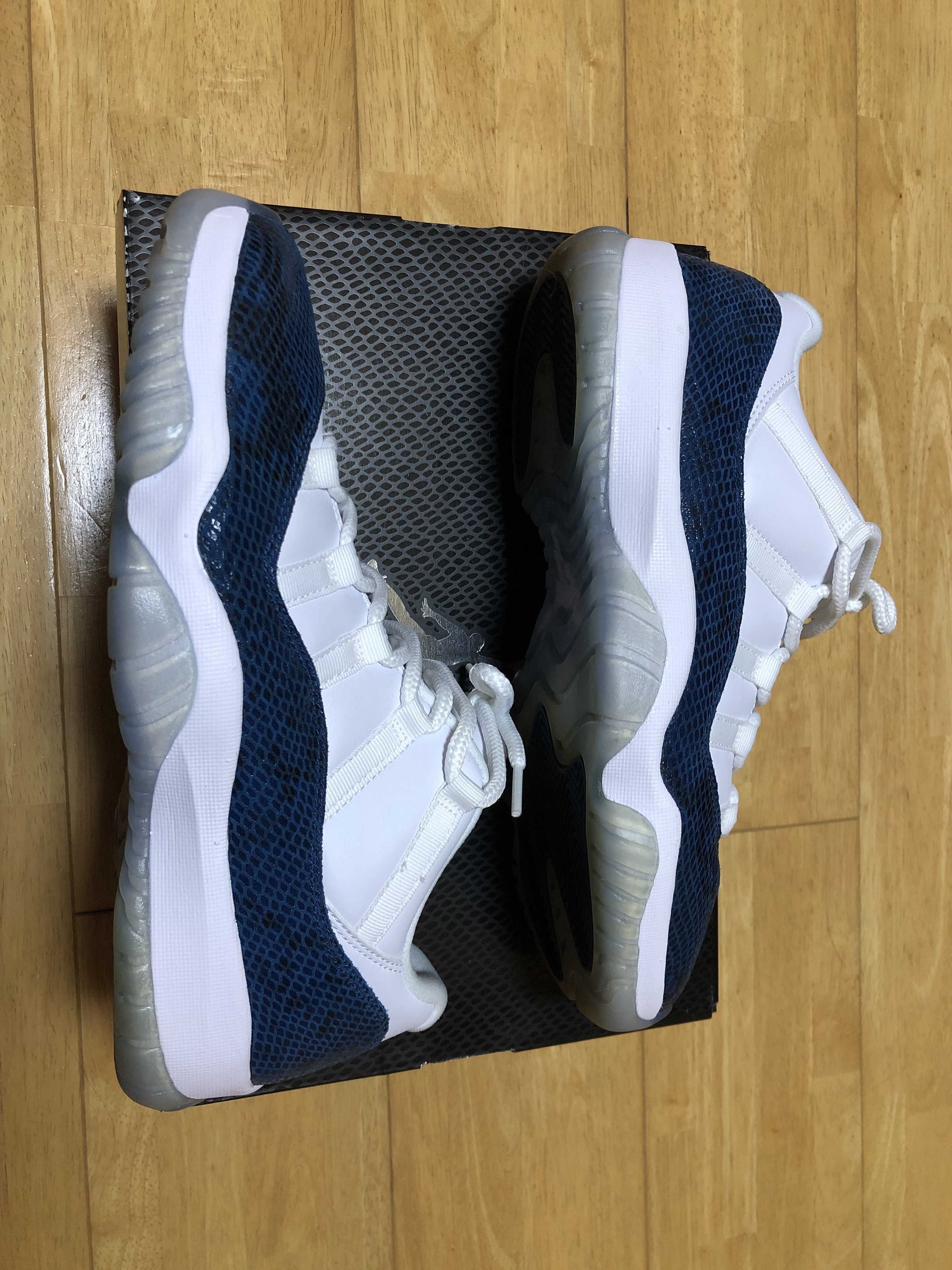 AIR JORDAN 11 LOW "SNAKESKIN"