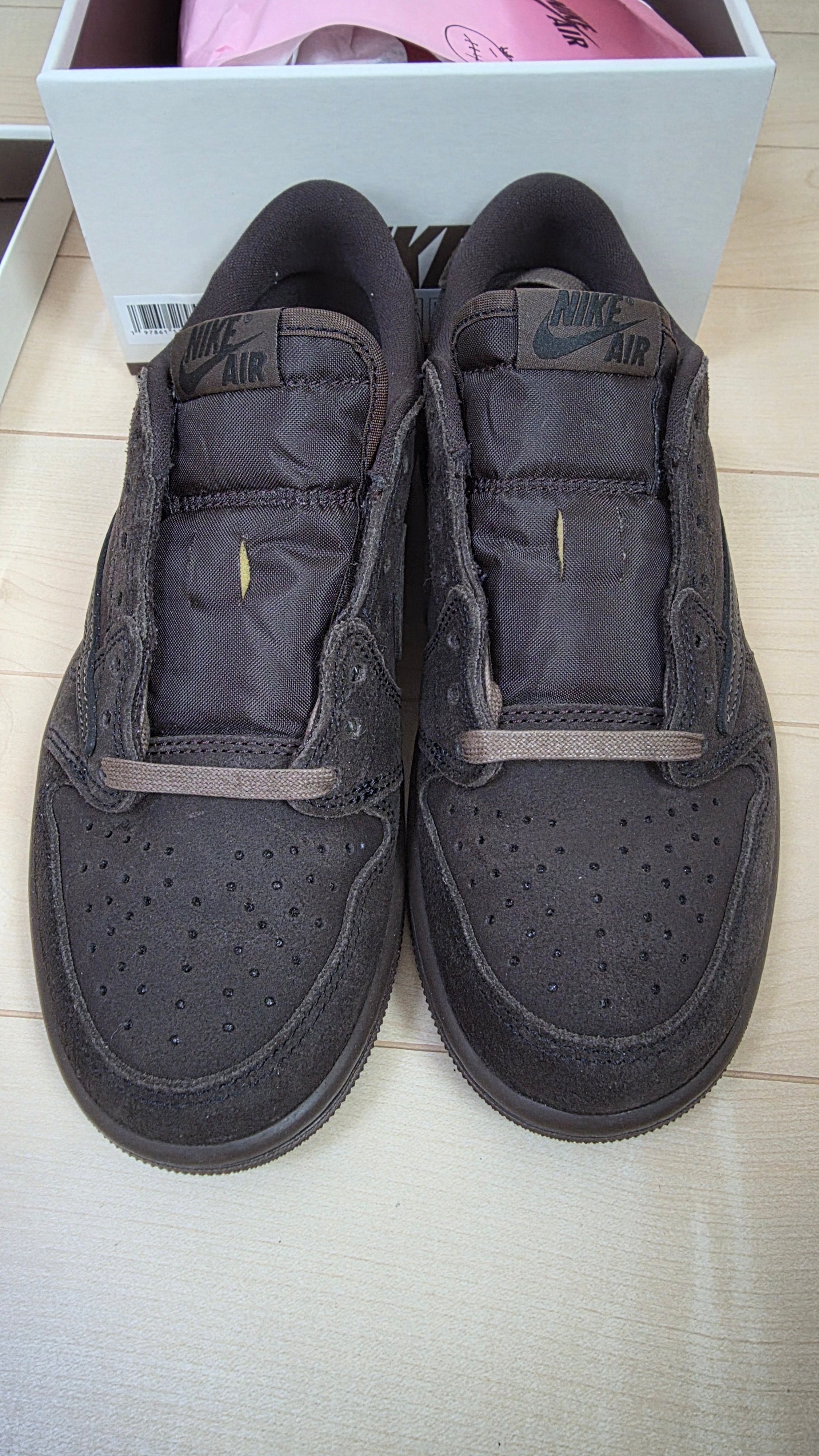 Travis Scott × Nike Air Jordan 1 Low OG SP "Velvet Brown and Dark Mocha"