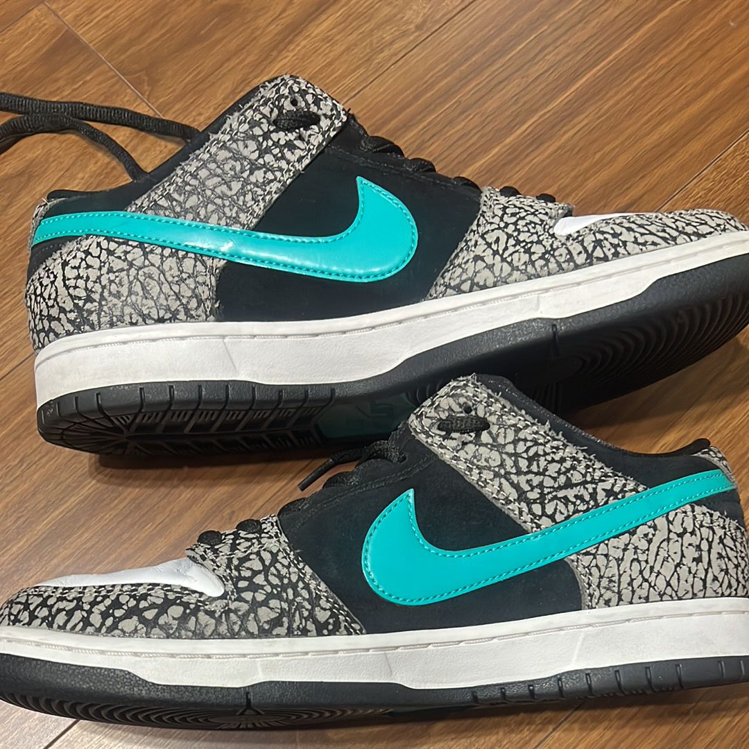 Nike SB Dunk Low "Elephant/Safari"