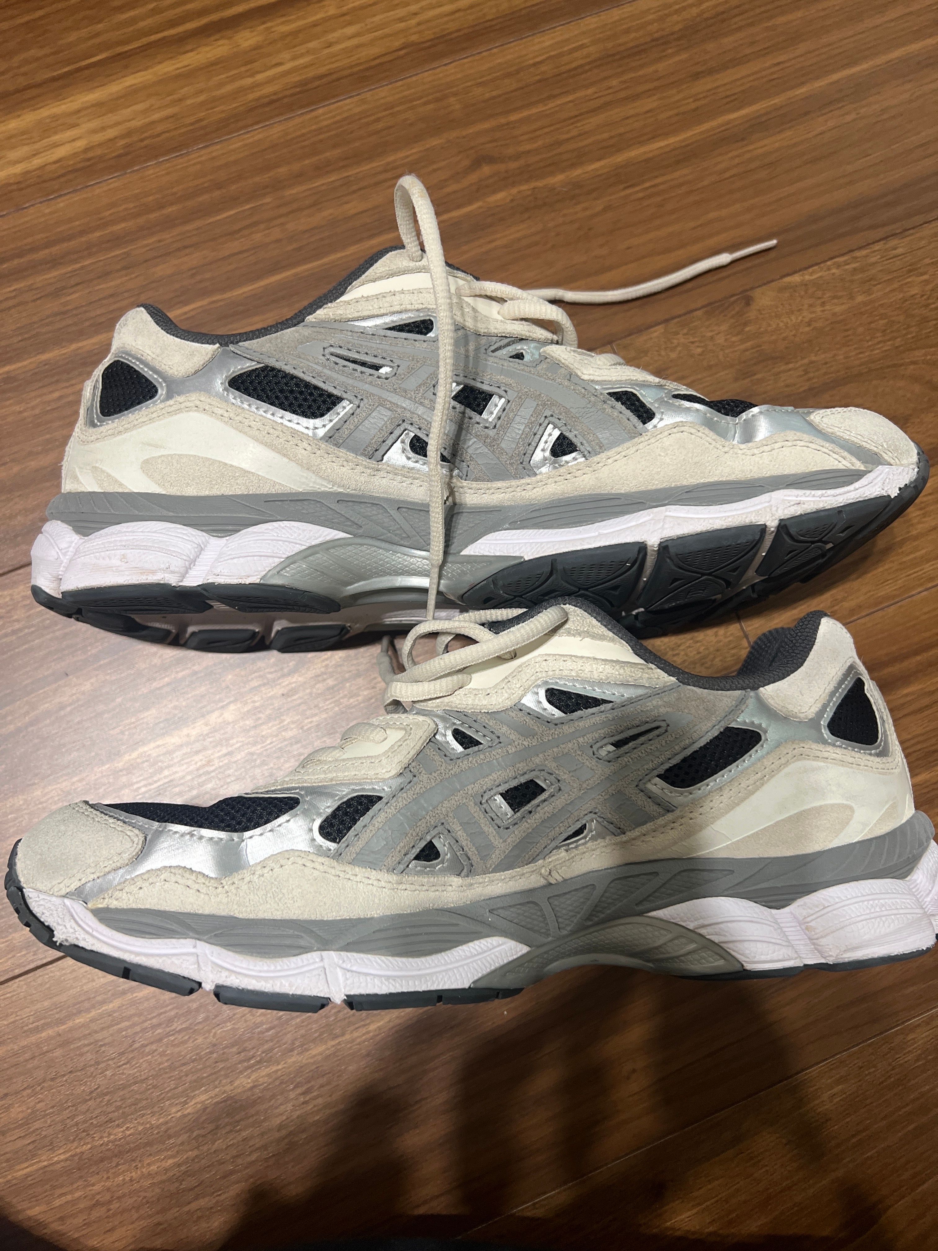 Asics Gel-NYC "Black/Clay Grey"