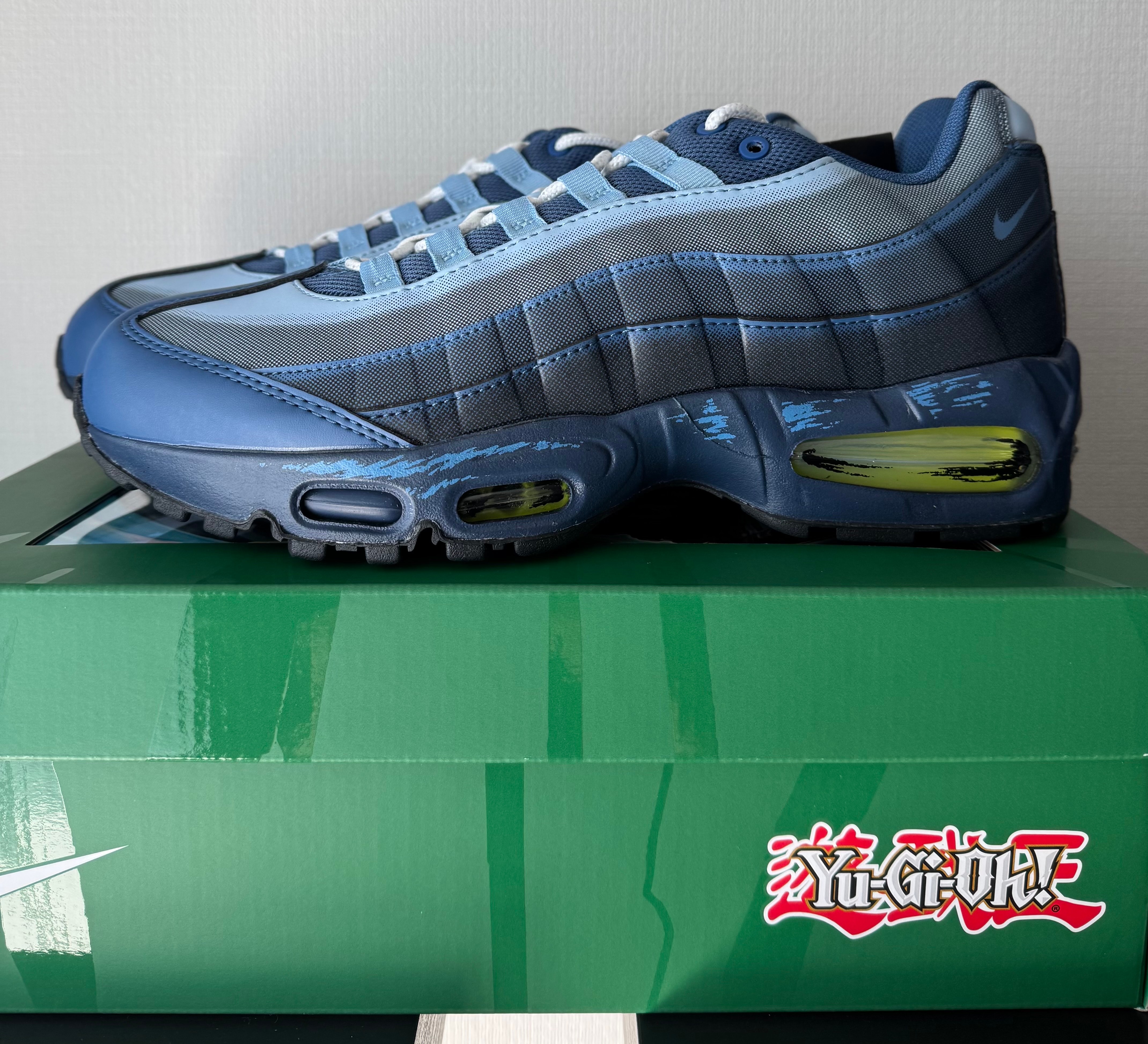 遊戯王 × ナイキ エアマックス95 "エアマッスル/ジョーイ"