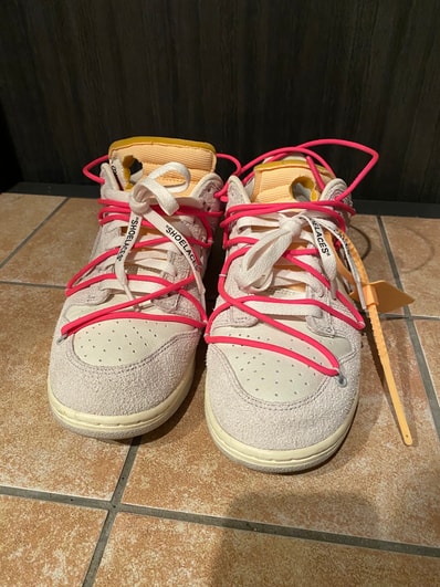 Off-White × Nike Dunk Low "Sail/Neutral Gray/Hyper Pink"