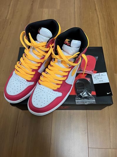 Nike Air Jordan 1 High OG "Light Fusion Red"