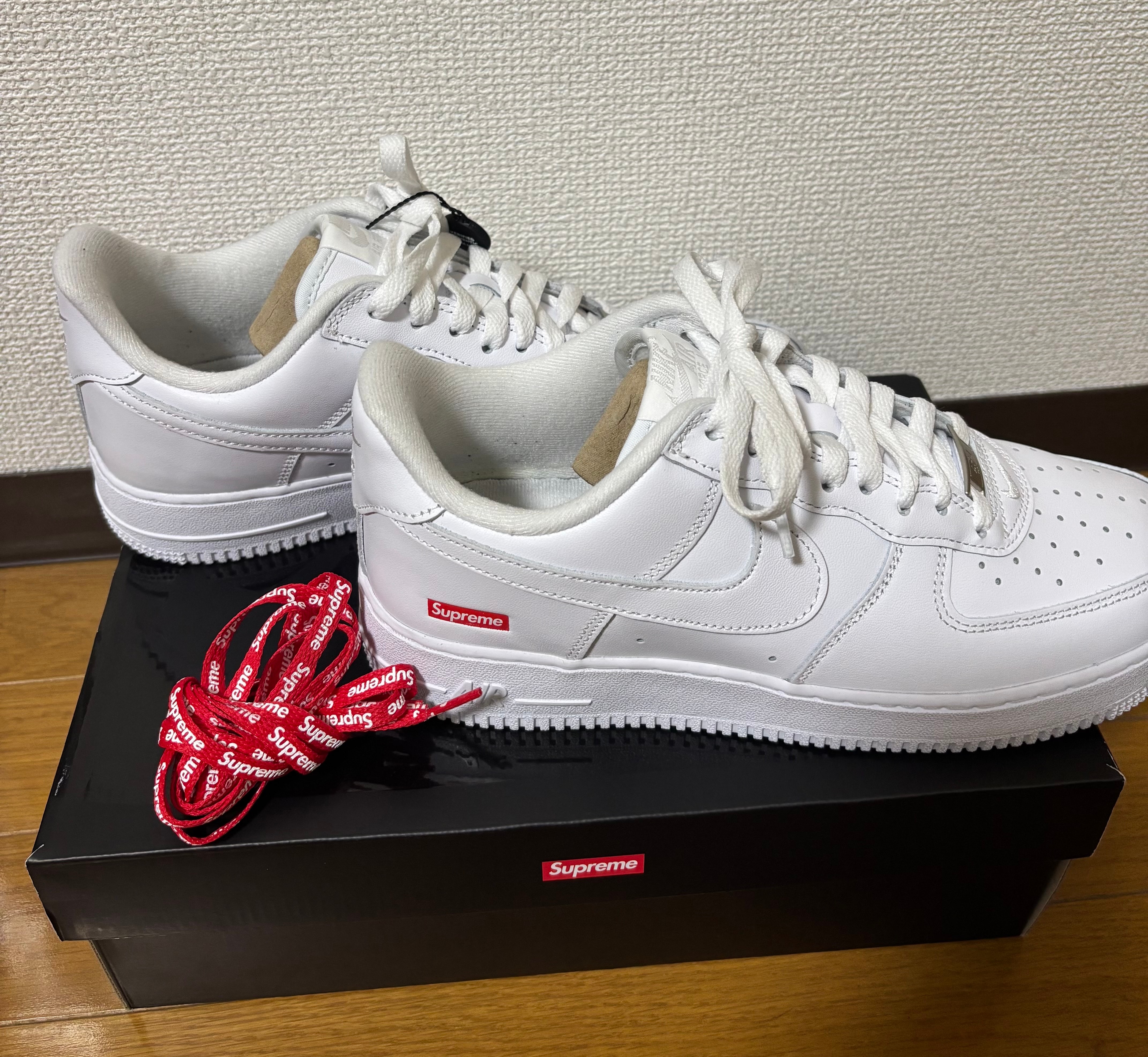 Supreme × Nike Air Force 1 Low "White"