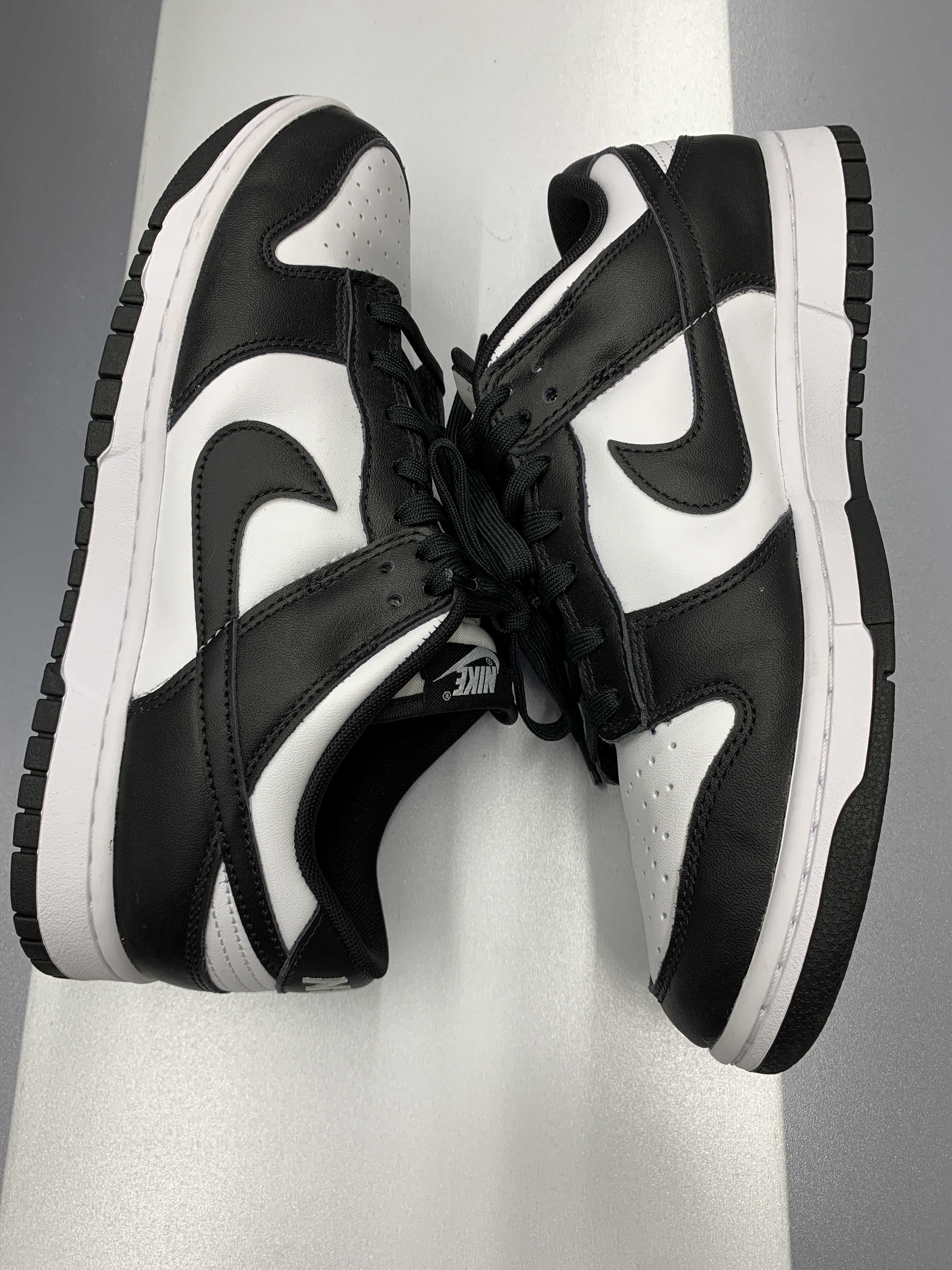 Nike Dunk Low Retro "Panda/White/Black"