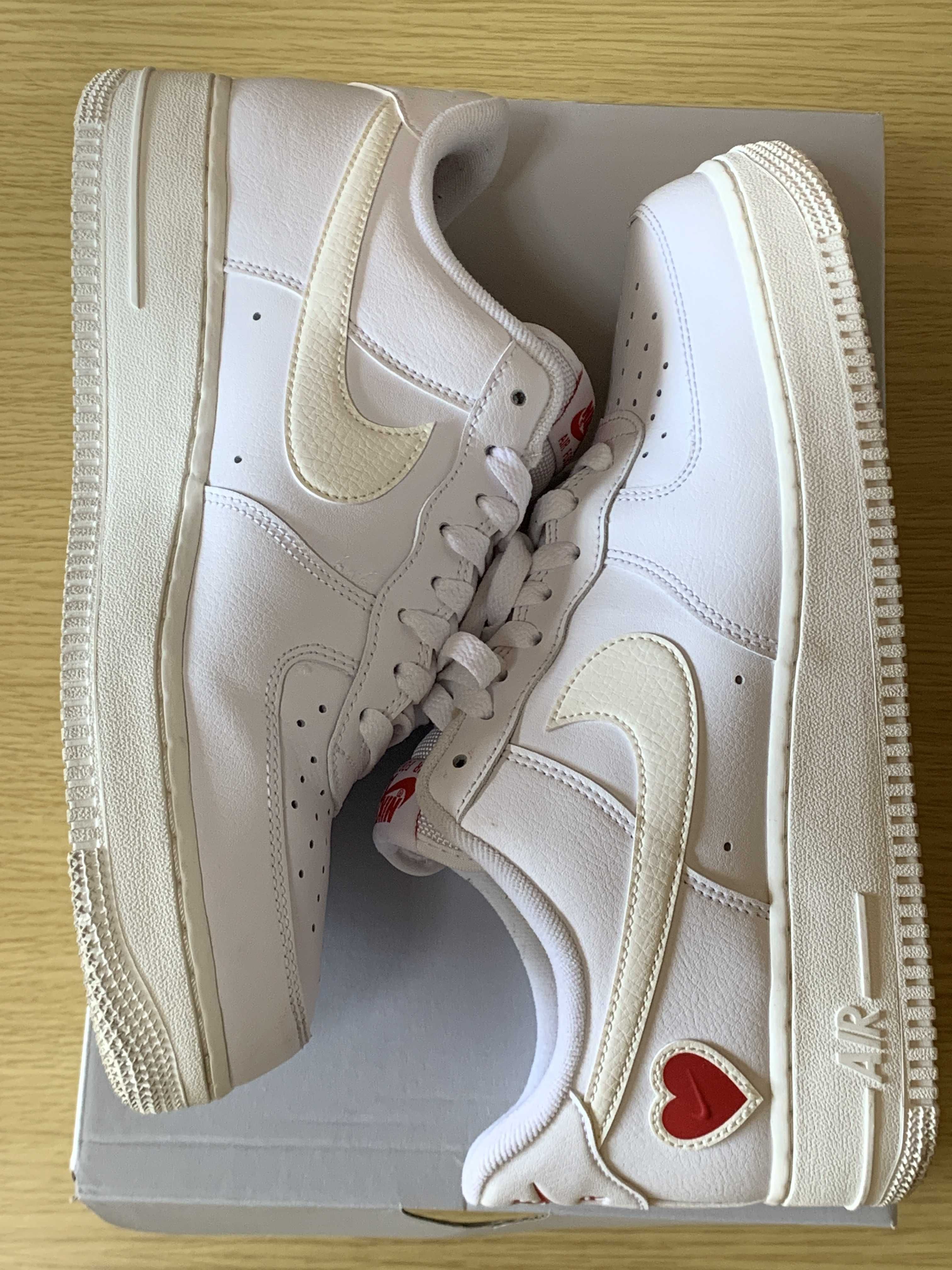 Nike Air Force 1 Low "Valentines Day"