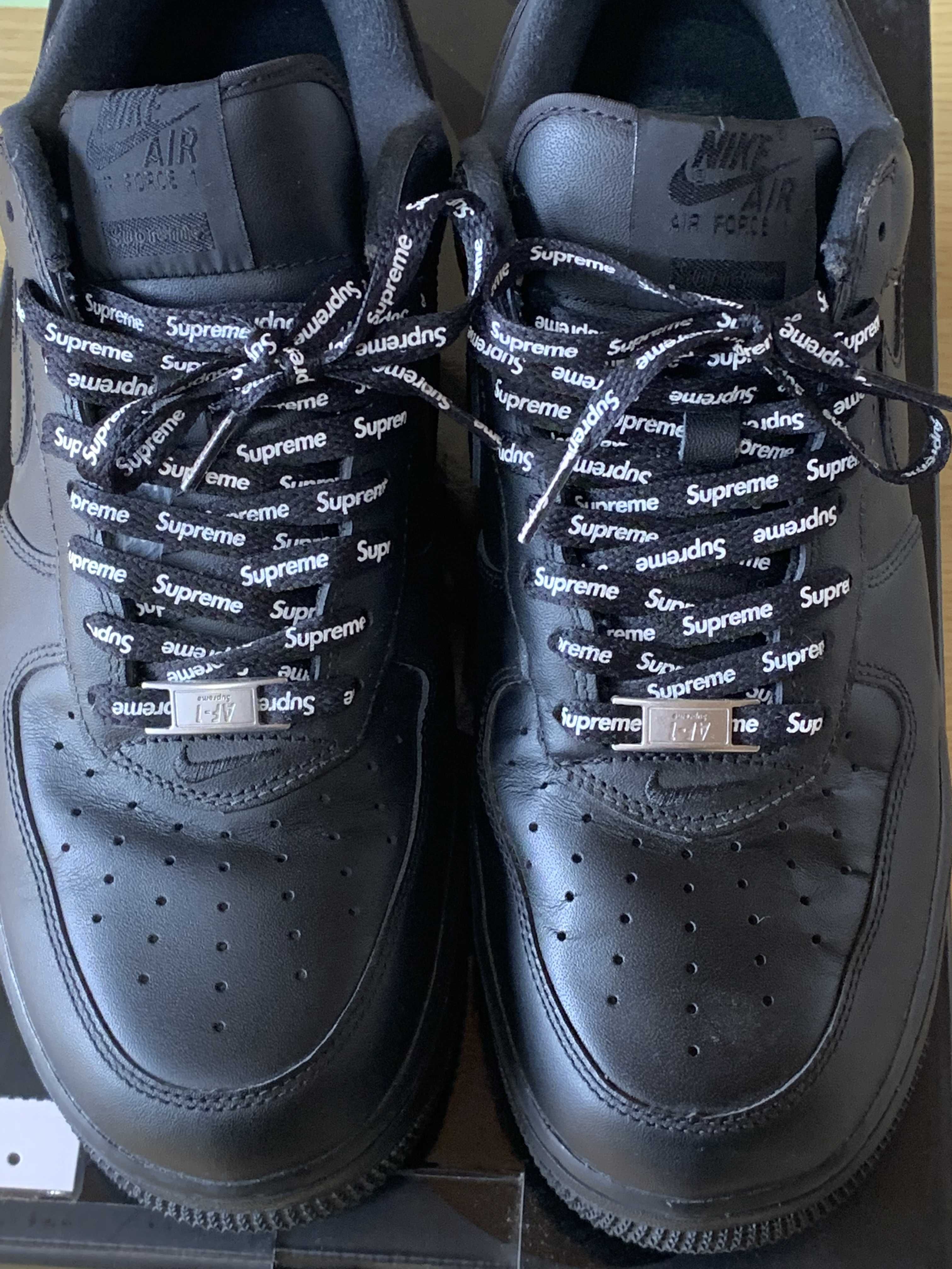 Supreme × Nike Air Force 1 Low "Black"