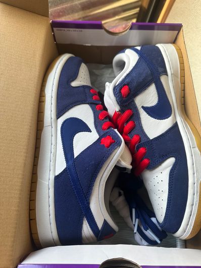 Nike SB Dunk Low "Los Angeles Dodgers/Deep Royal Blue"