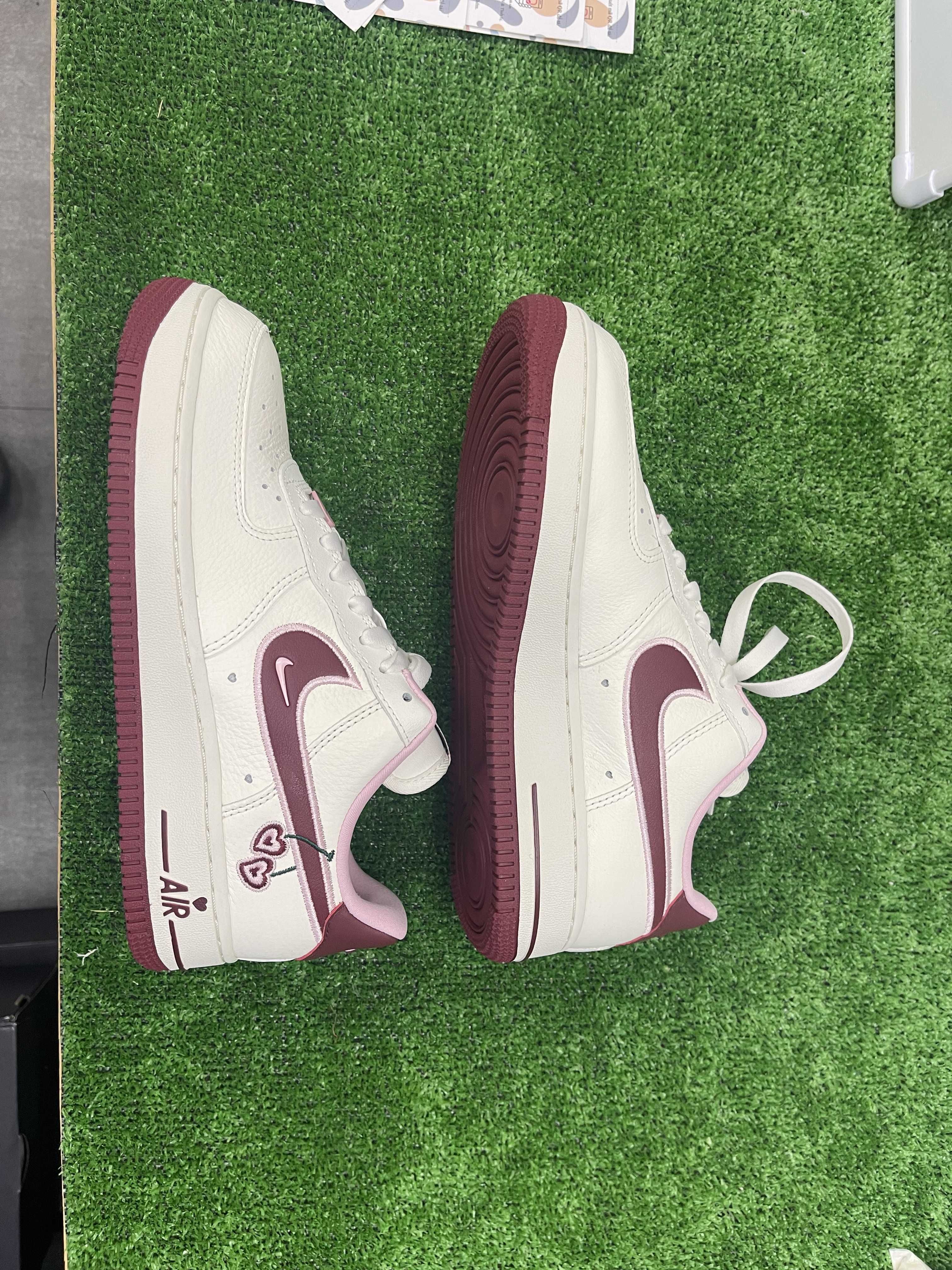 Nike Women's Air Force 1 Low "Valentine’s Day" (2023)