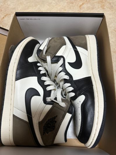 Nike Air Jordan 1 High OG "Sail/Dark Mocha/Black"