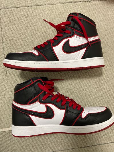 Nike Air Jordan 1 Retro High OG "Blood Line"