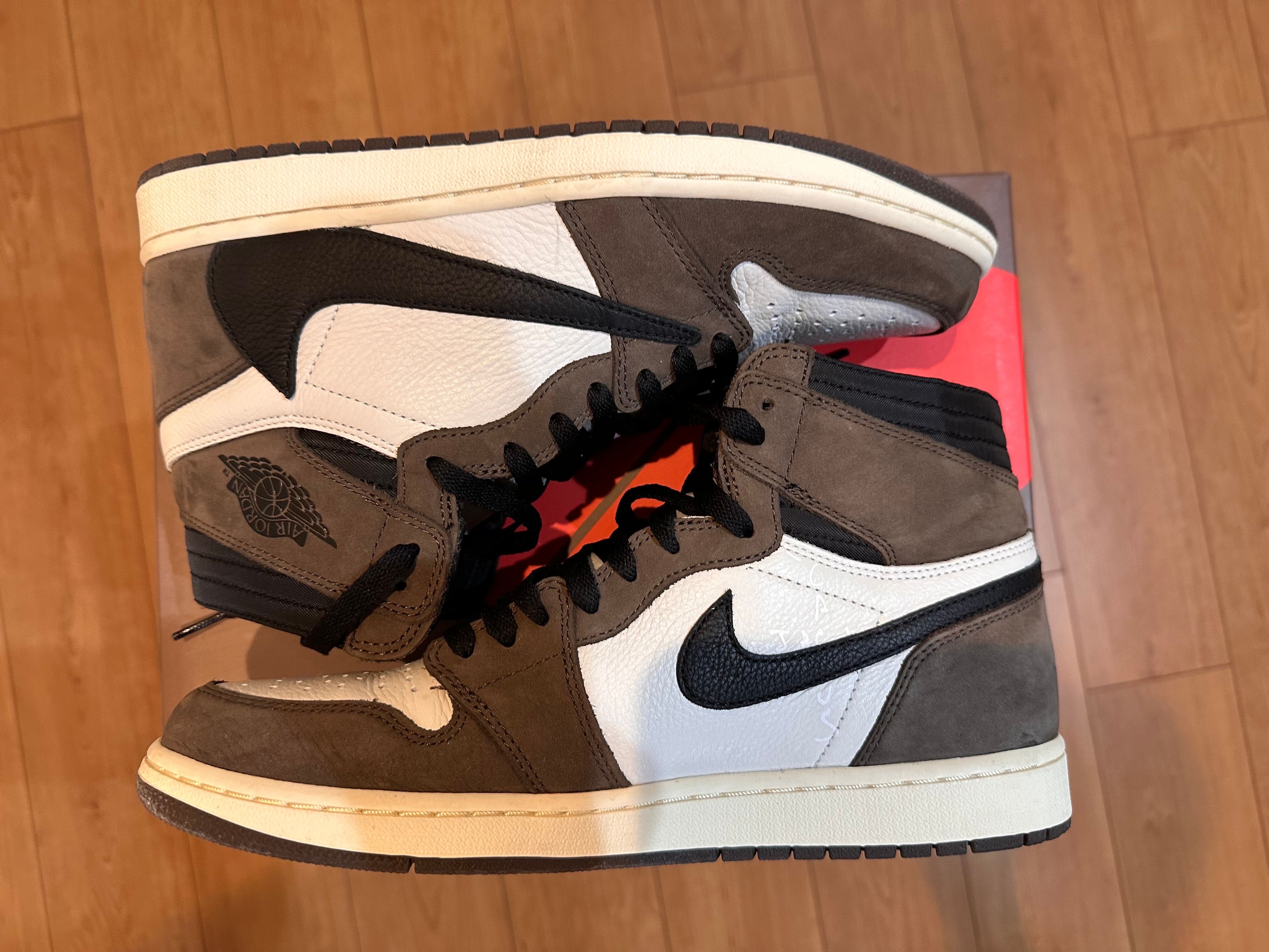 Travis Scott × Nike Air Jordan 1 Retro High OG TS SP "Sail/Dark Mocha"