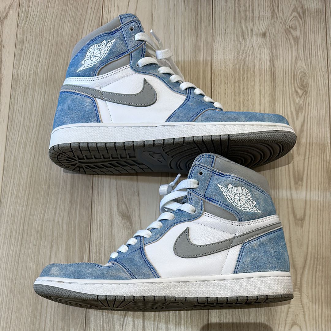 Nike Air Jordan 1 High OG "Hyper Royal"