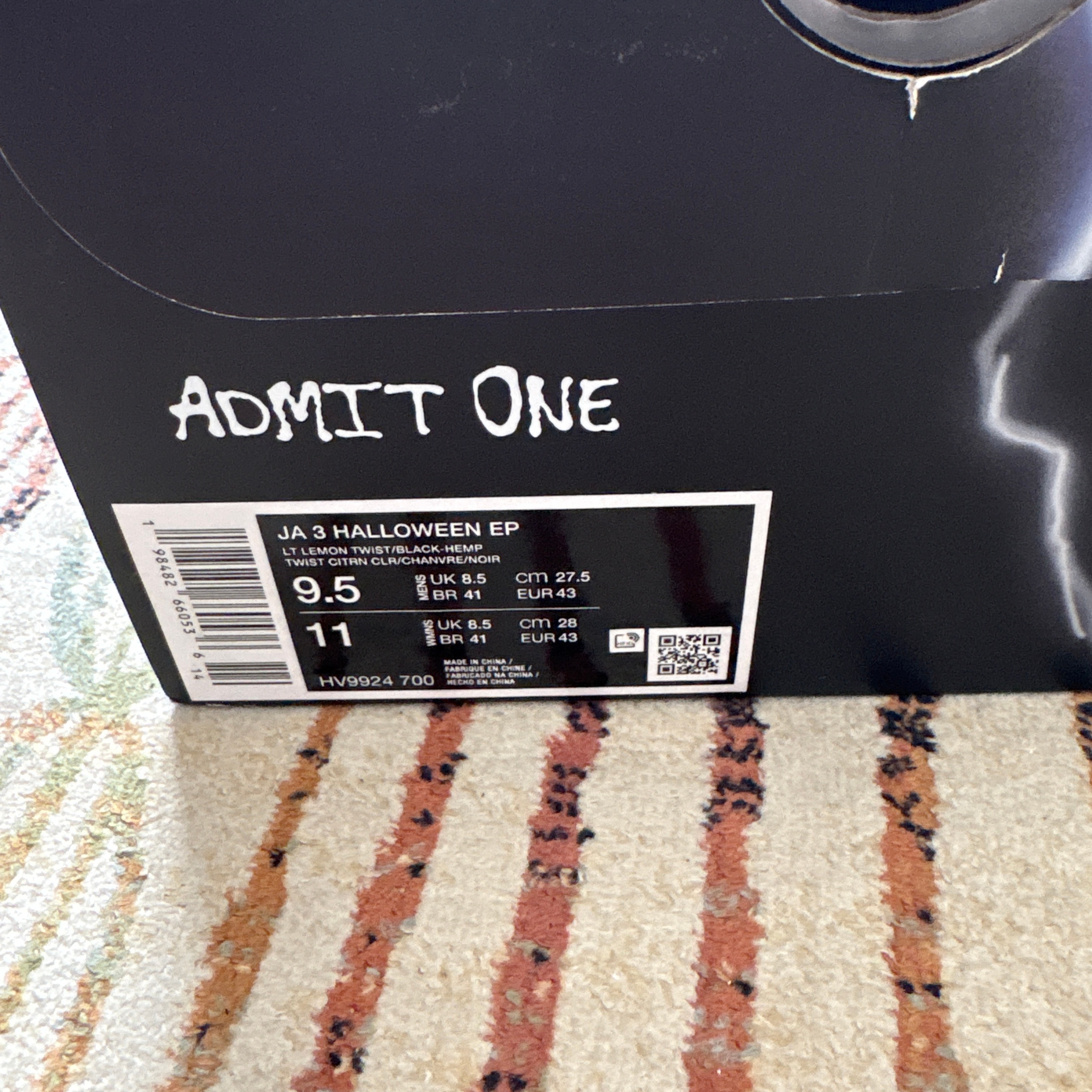 Nike Ja 3 "Spooky Season" (HV9924-700/HV9923-700)