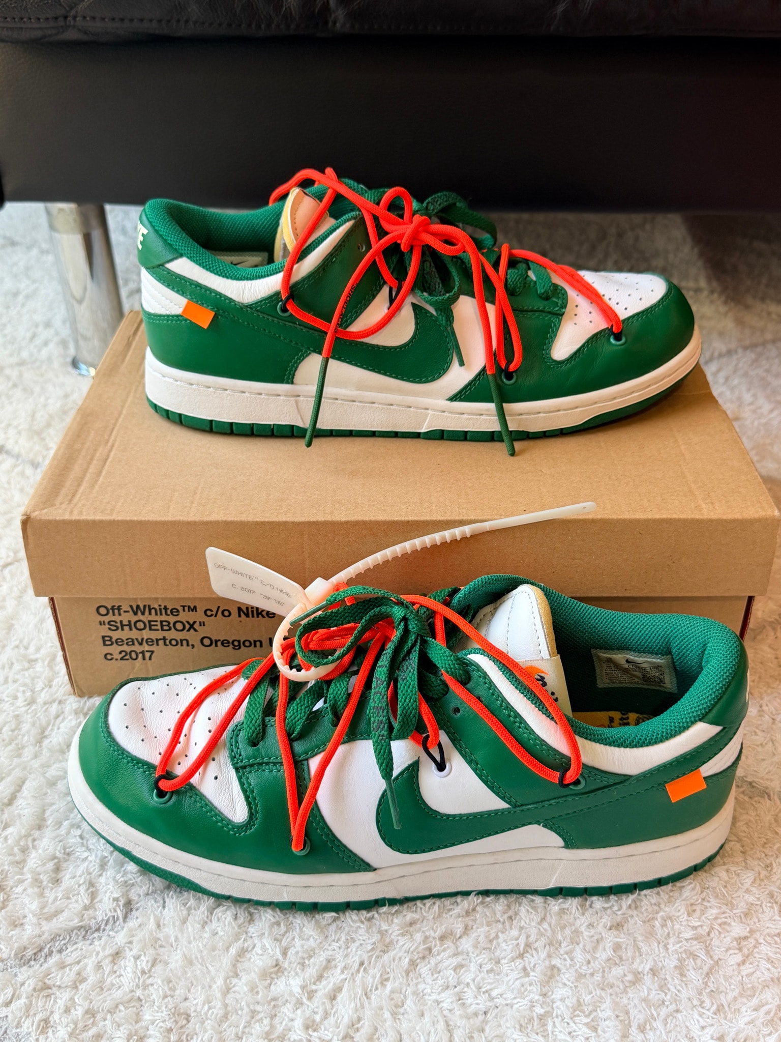 Off-White × Nike Dunk Low "White/Pine Green"