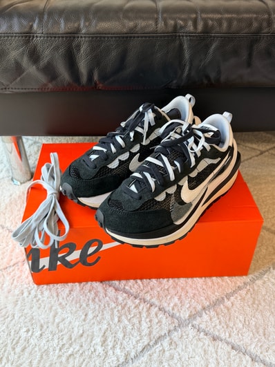 sacai × Nike Vapor Waffle "Black and White"