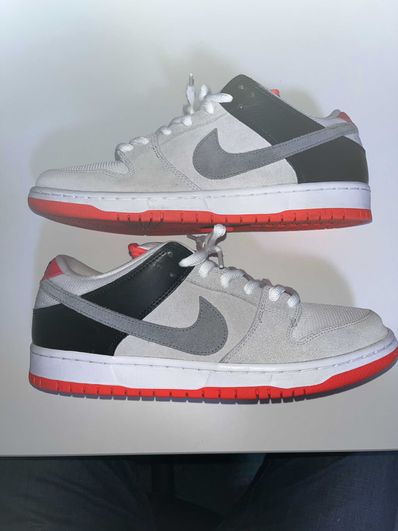 Nike SB Dunk Low "Infrared"