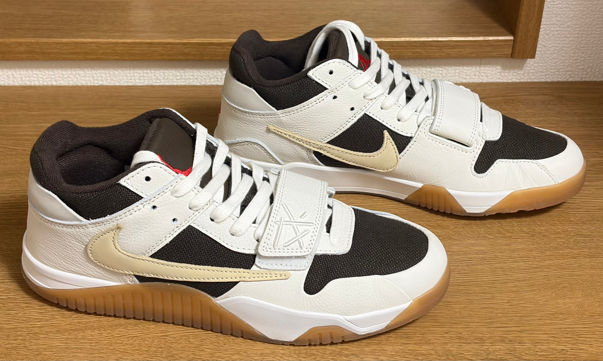 Travis Scott × Nike Jordan Jumpman Jack TR "Sail and Dark Mocha"