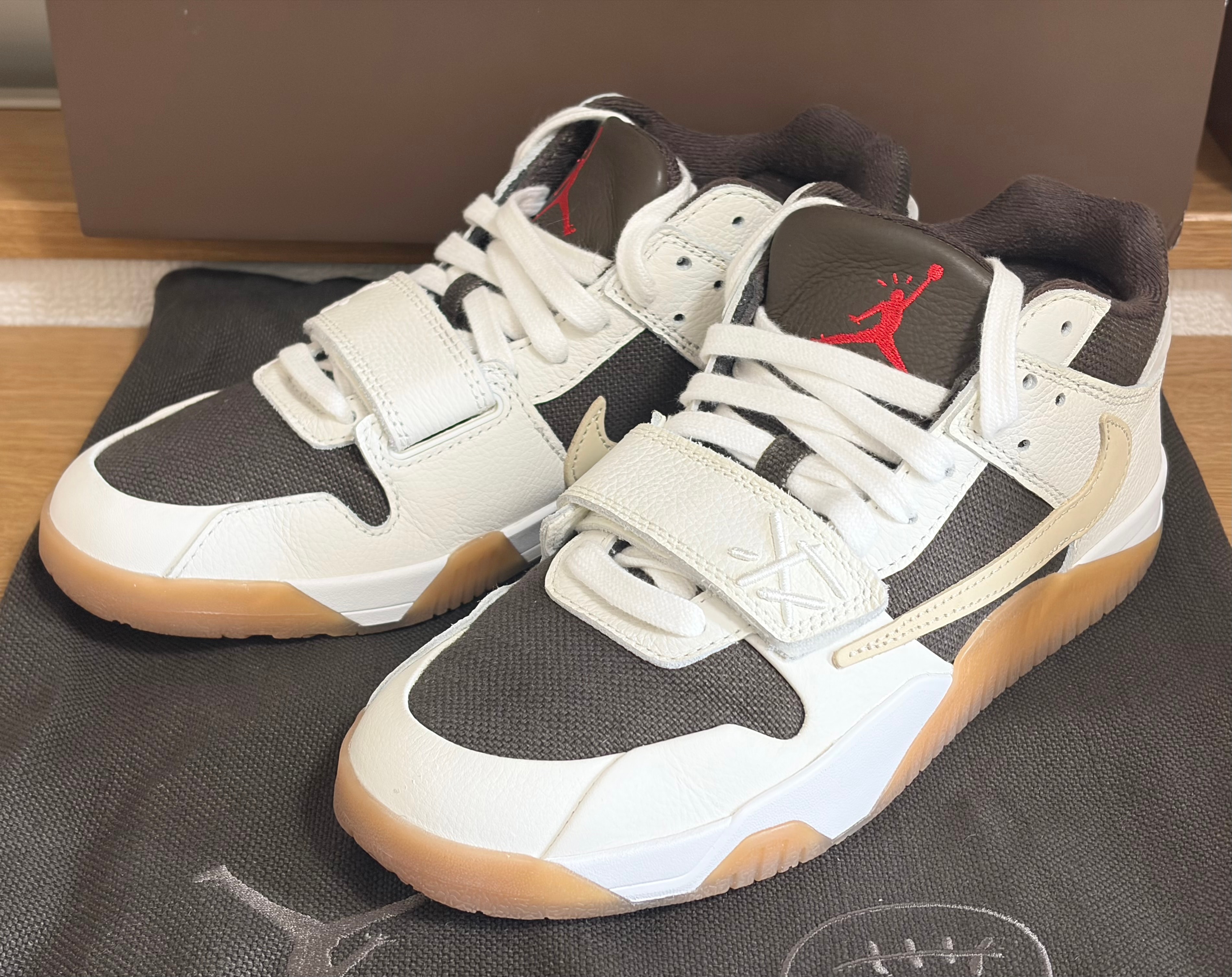 Travis Scott × Nike Jordan Jumpman Jack TR "Sail and Dark Mocha"