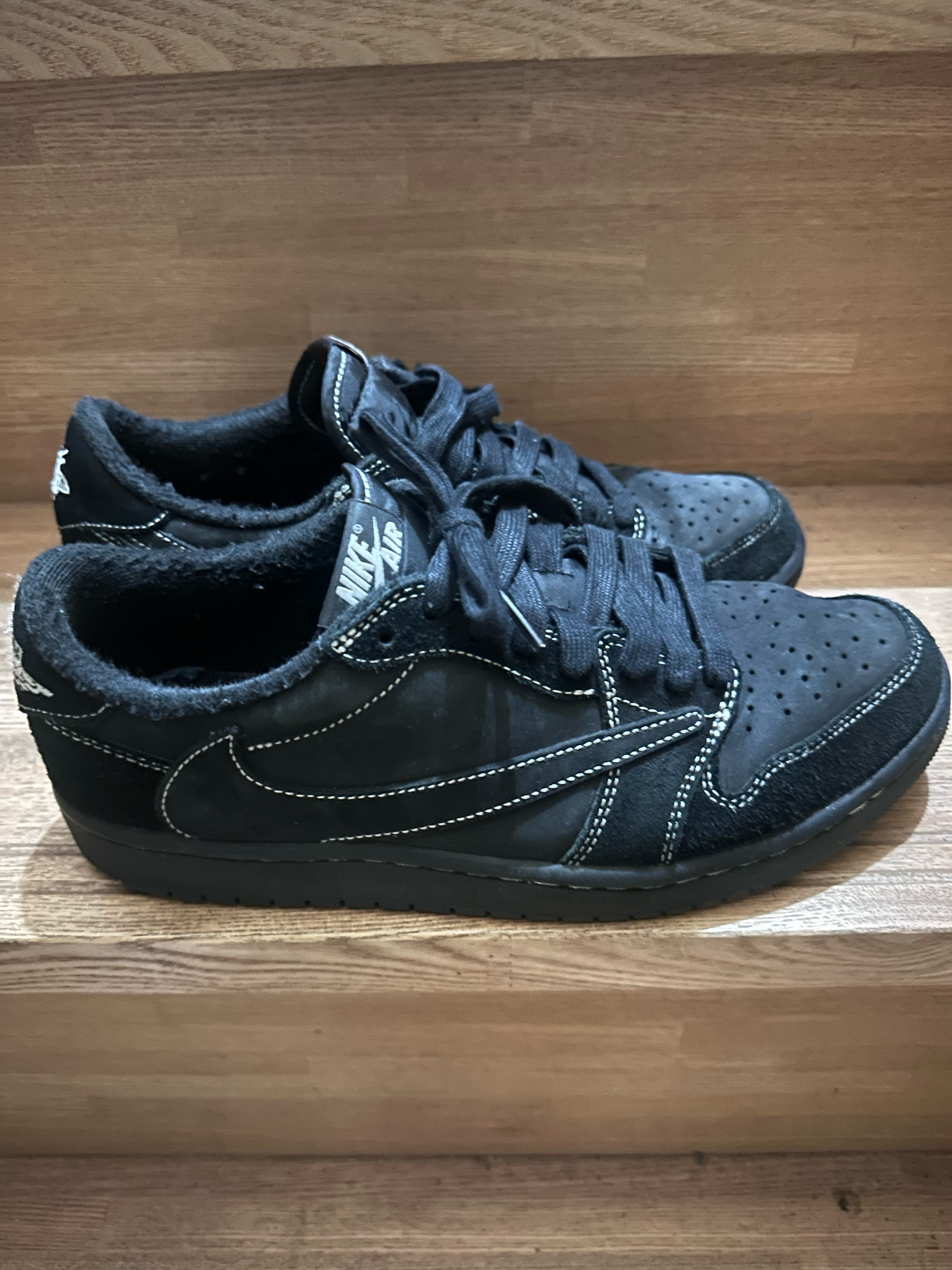 Travis Scott × Nike Air Jordan 1 Low OG SP "Black Phantom"