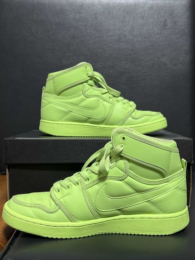 Billie Eilish × Nike WMNS Air Jordan 1 High KO