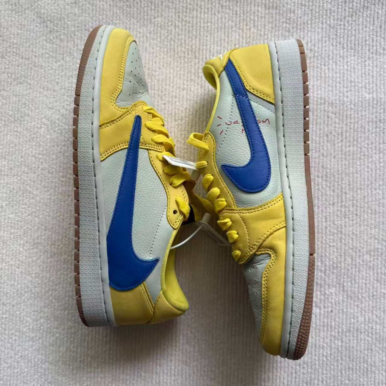 Travis Scott × Nike Women's Air Jordan 1 Retro Low OG "Canary"
