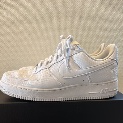 Kobe Bryant × Nike Air Force 1 Low "White"