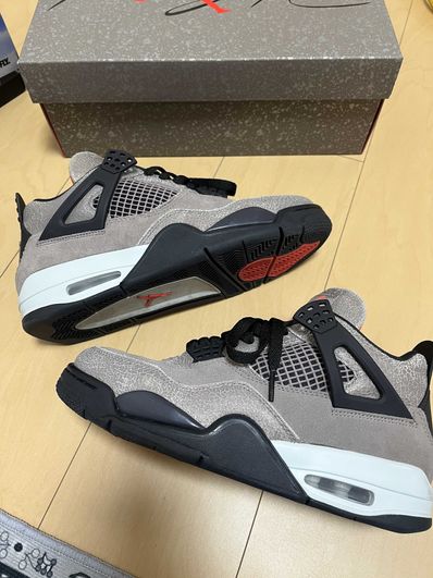 Nike Air Jordan 4 "Taupe Haze"