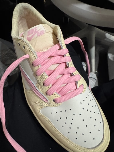 Travis Scott × Nike Air Jordan 1 Retro Low OG "Muslin/Shy Pink"