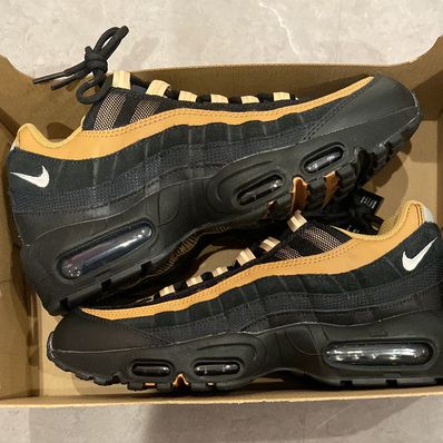 Nike Air Max 95 "Elemental Gold"