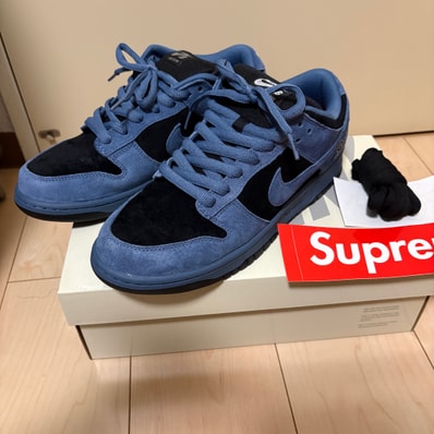 Supreme × Nike SB Dunk Low "Ocean Fog" (North America Exclusive) (25FW Week2)