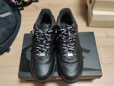 Supreme × Nike Air Force 1 Low "Black"