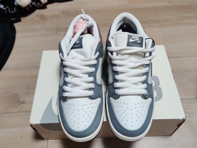 堀米 雄斗(Yuto Horigome) × Nike SB Dunk Low Pro QS "Wolf Grey"