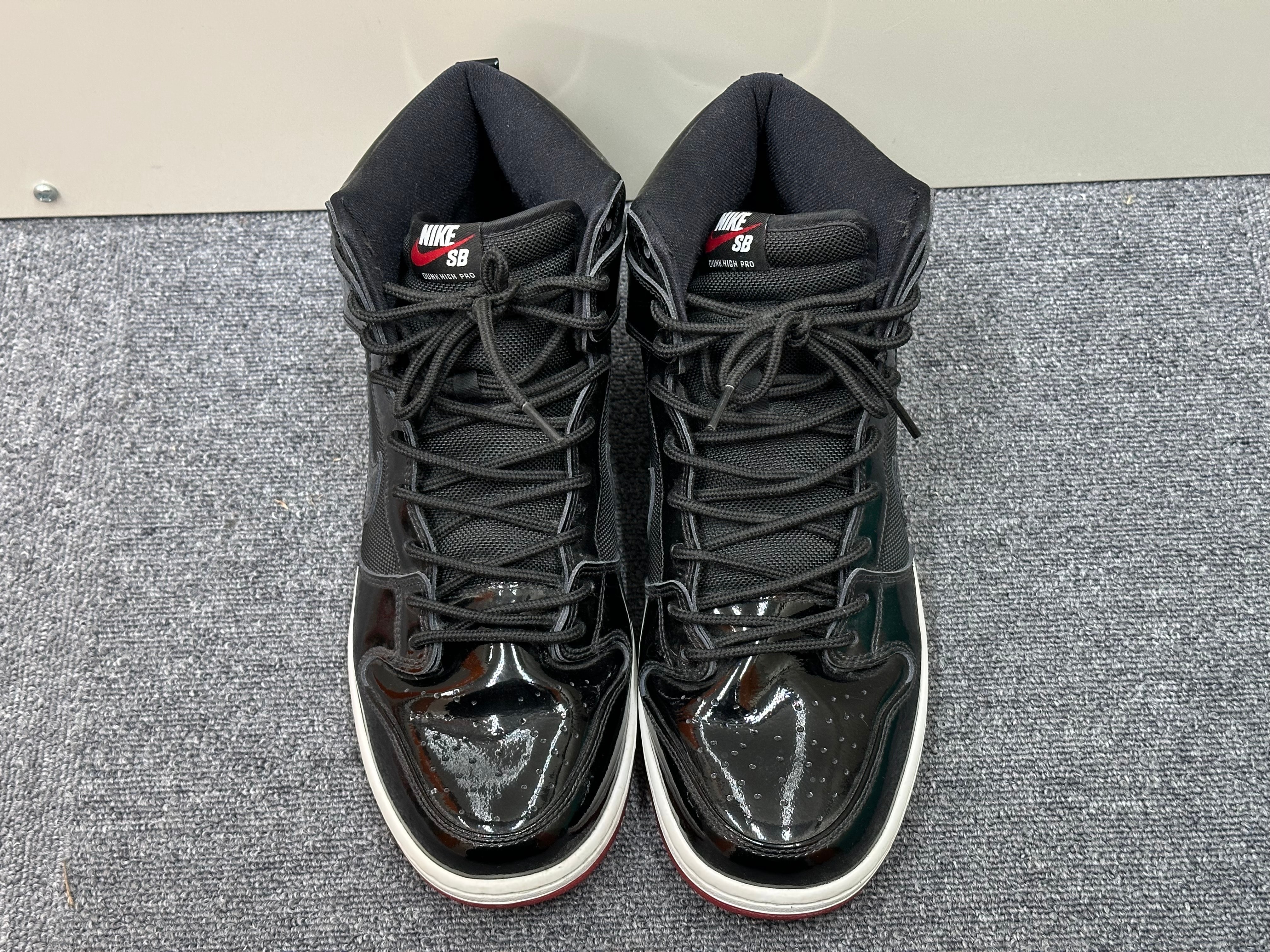 Nike SB Dunk High "Bred"