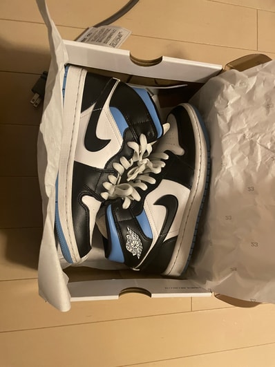 Nike Women's Air Jordan 1 Mid "Black/University Blue"