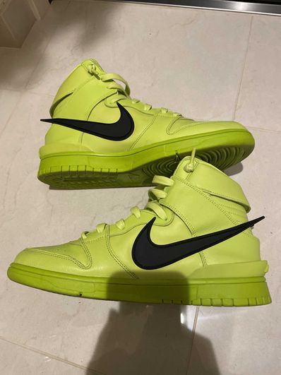 AMBUSH × NIKE DUNK HIGH "FLASH LIME"