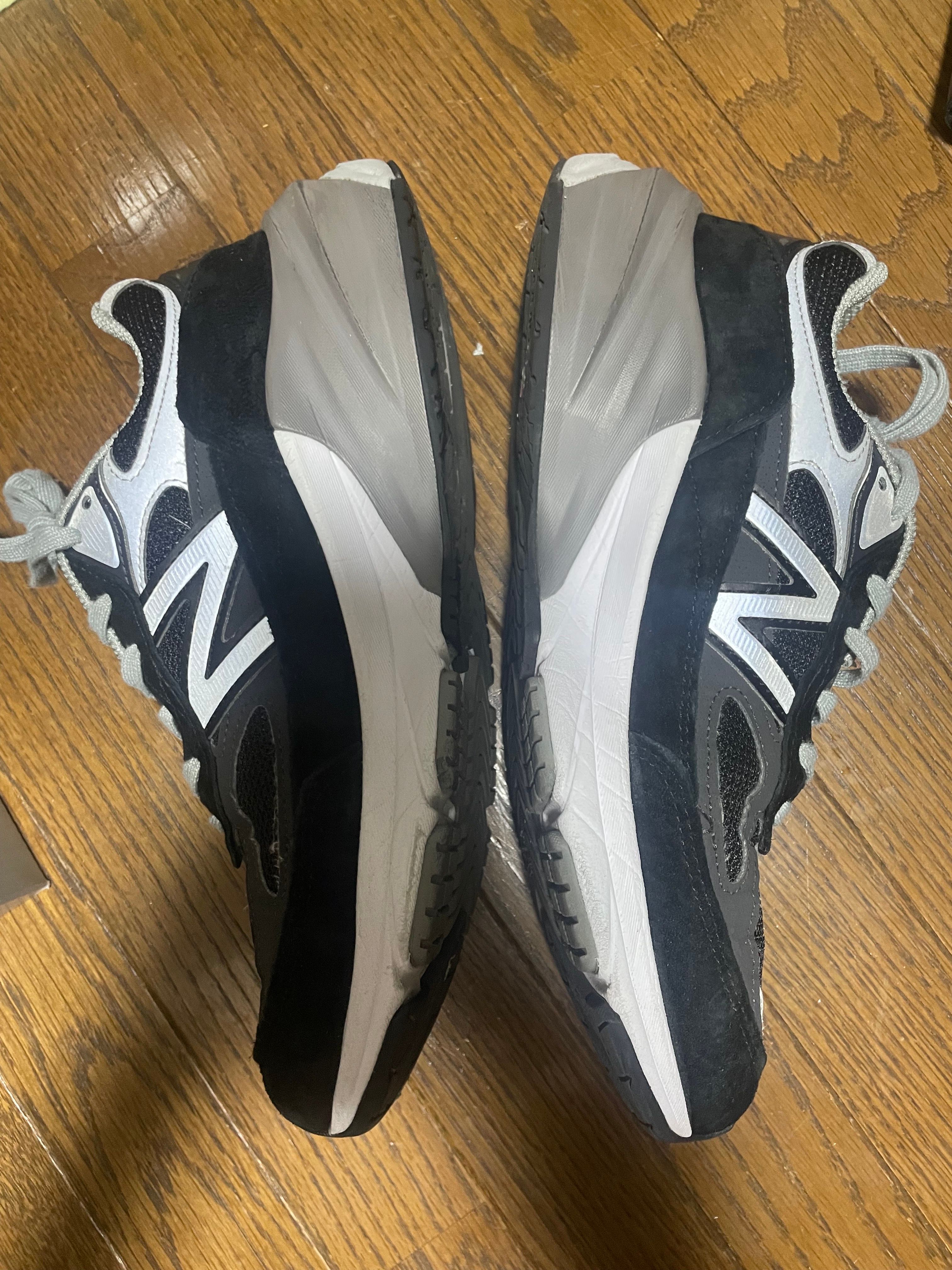 New Balance 990V6 "Black" (Heel NB Logo)