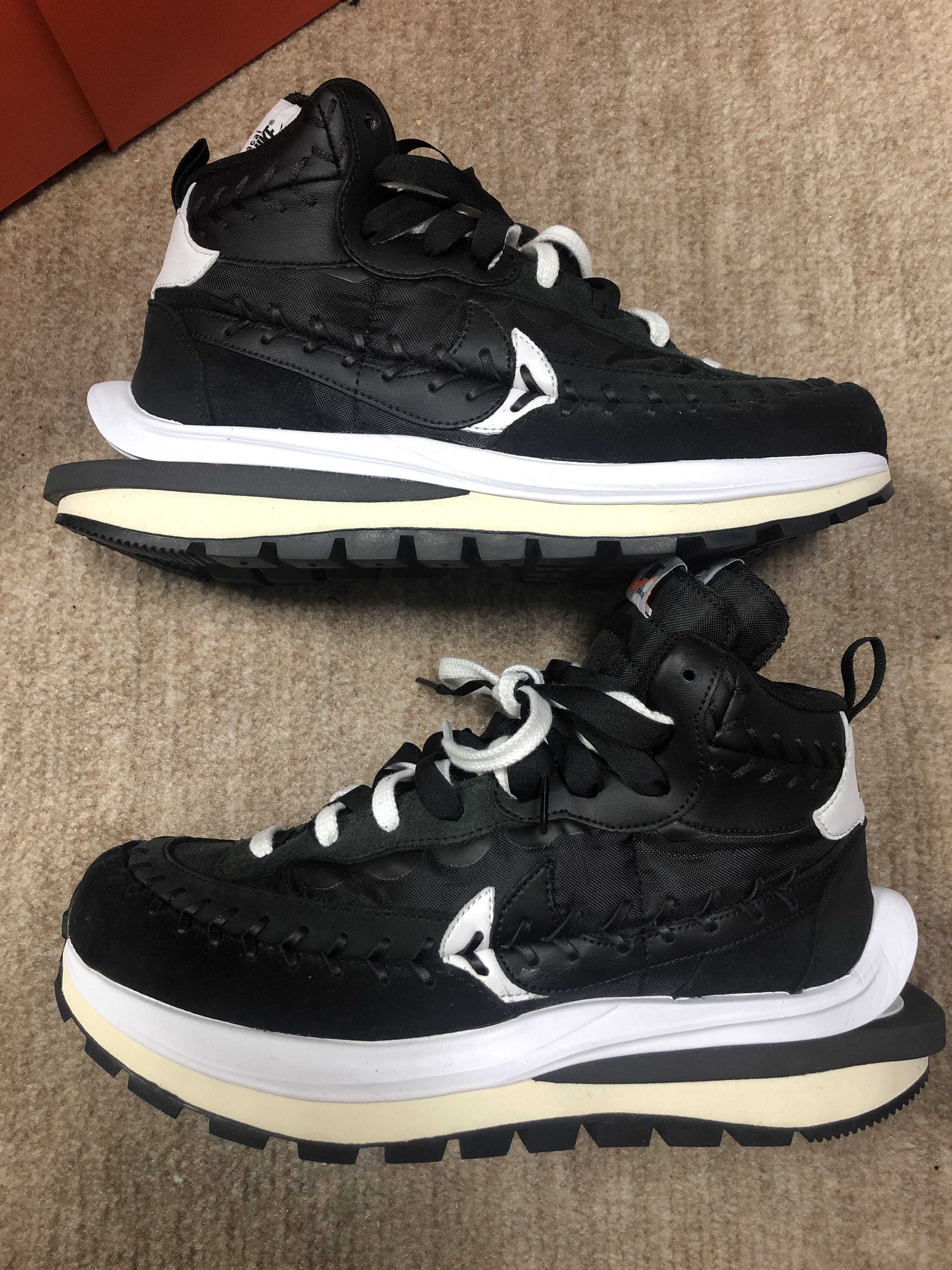 Jean-Paul Gaultier × sacai × Nike Vapor Waffle "Black/Black-White"