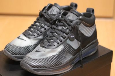 NIKE LEBRON X JE ICON QS