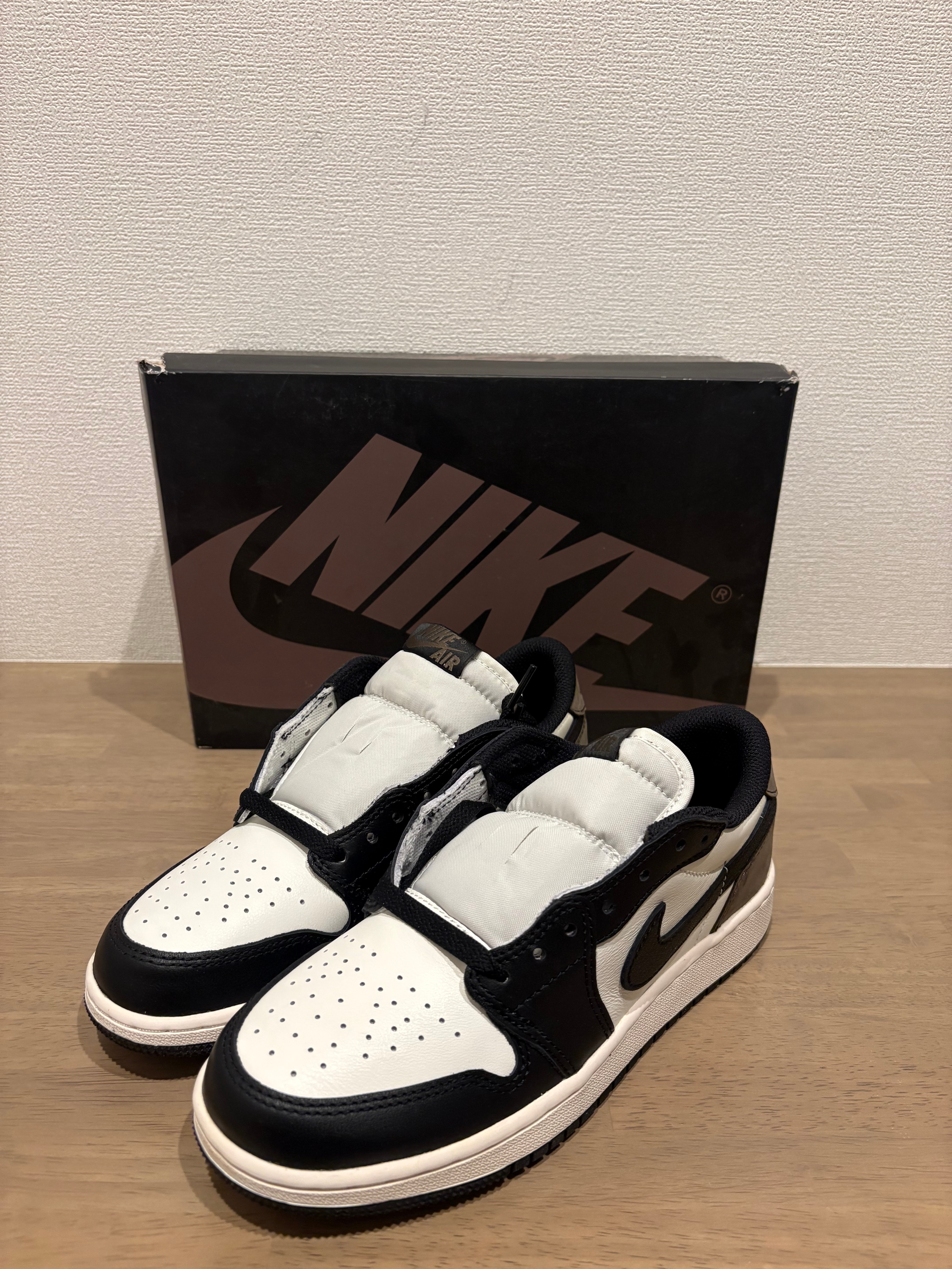 Nike GS Air Jordan 1 Retro Low OG "Mocha"